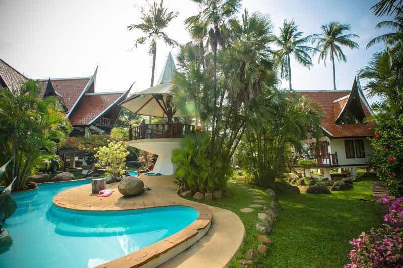 Coco Palace Resort Nai Harn Экстерьер фото